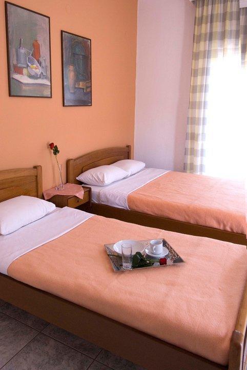 Harisis Apartments Olympiaki Akti Room photo